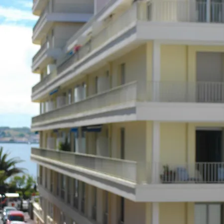 San Carlos Saint-Jean-de-Luz