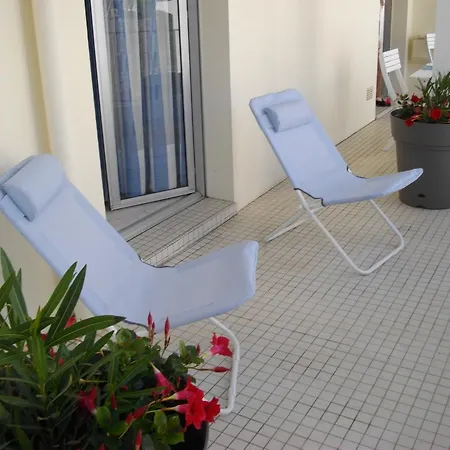 San Carlos Apartmán *